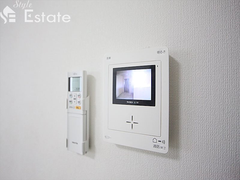セキュリティ　モニター付きインターホン