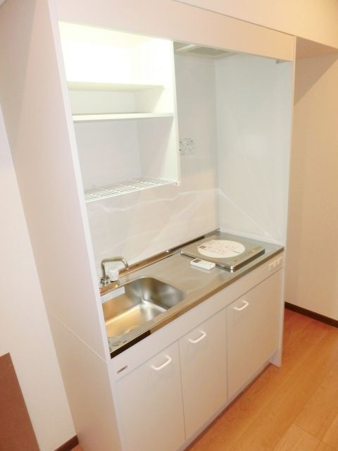 キッチン　1口IHコンロ付きです