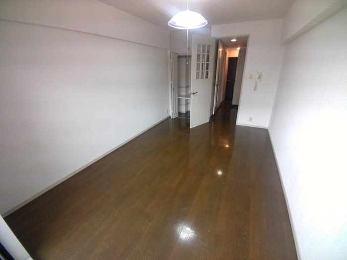 居室・リビング　写真は別号室になります