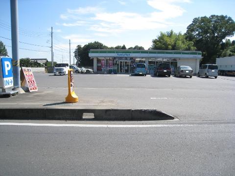 その他　ファミリーマート美野里羽鳥店（その他）まで503m