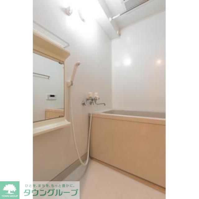 バス・シャワールーム　※写真は同タイプ住戸です。