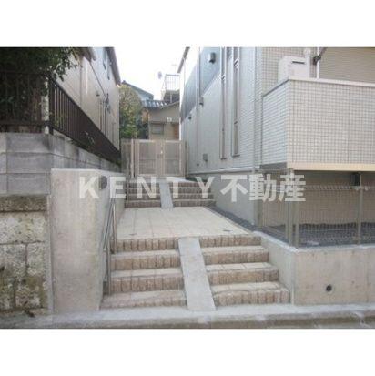 エントランス　建物の内部です