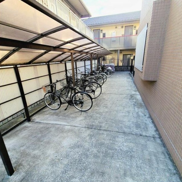 その他　自転車置き場