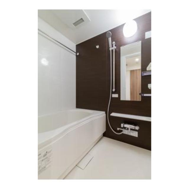 バス・シャワールーム　※写真は同タイプ住戸です。