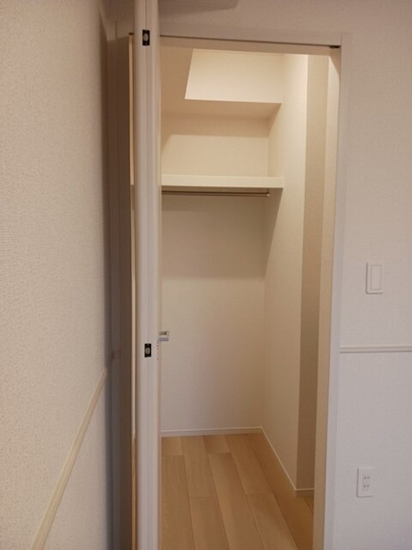 収納　図面と現状に相違がある場合には現状を優先