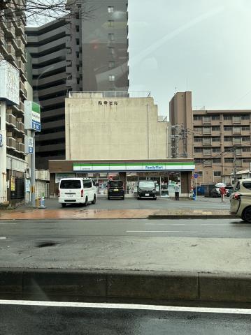 コンビニ　ファミリーマート小倉片野四丁目店（コンビニ）まで1597m