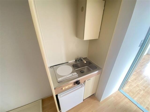 キッチン　※別号室写真参照