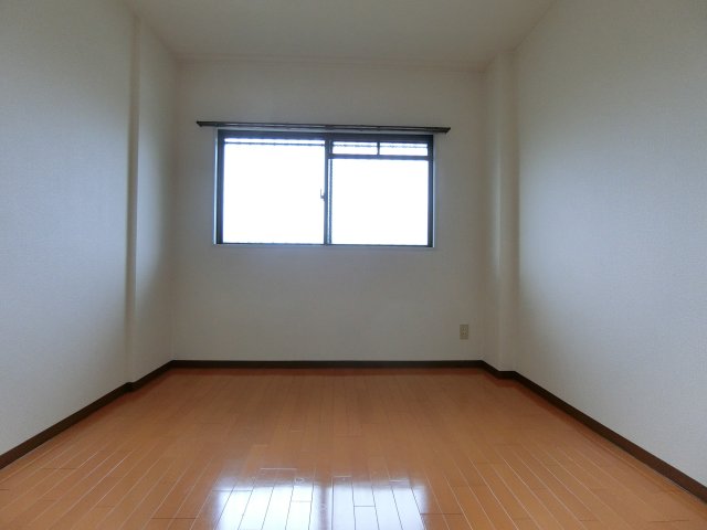 居室・リビング　同物件別部屋イメージ写真