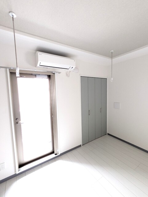 その他設備　室内物干し金具付きです
