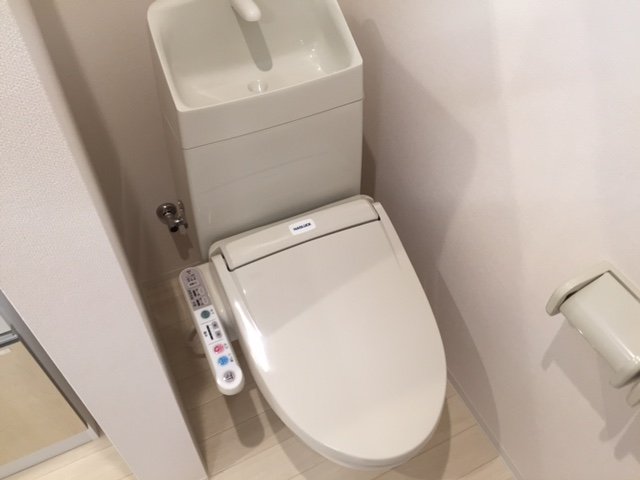 トイレ　シャワー付トイレ