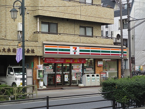 コンビニ　セブンイレブン赤塚新町店（コンビニ）まで31m