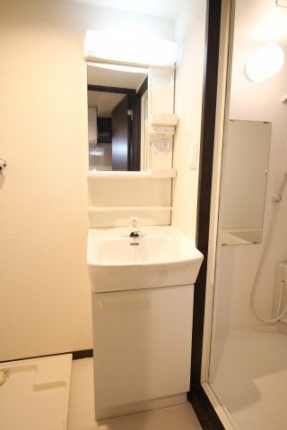 洗面設備　（別タイプ参考写真）パーシモン千石　文京区千石1