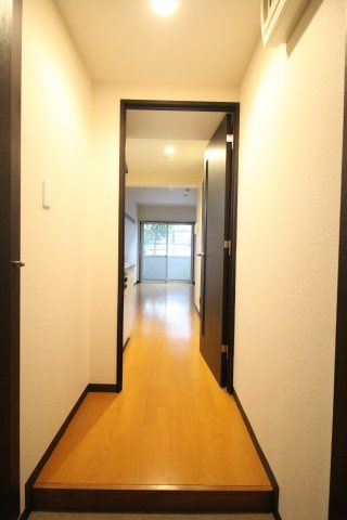 玄関　（別タイプ参考写真）パーシモン千石　文京区千石1