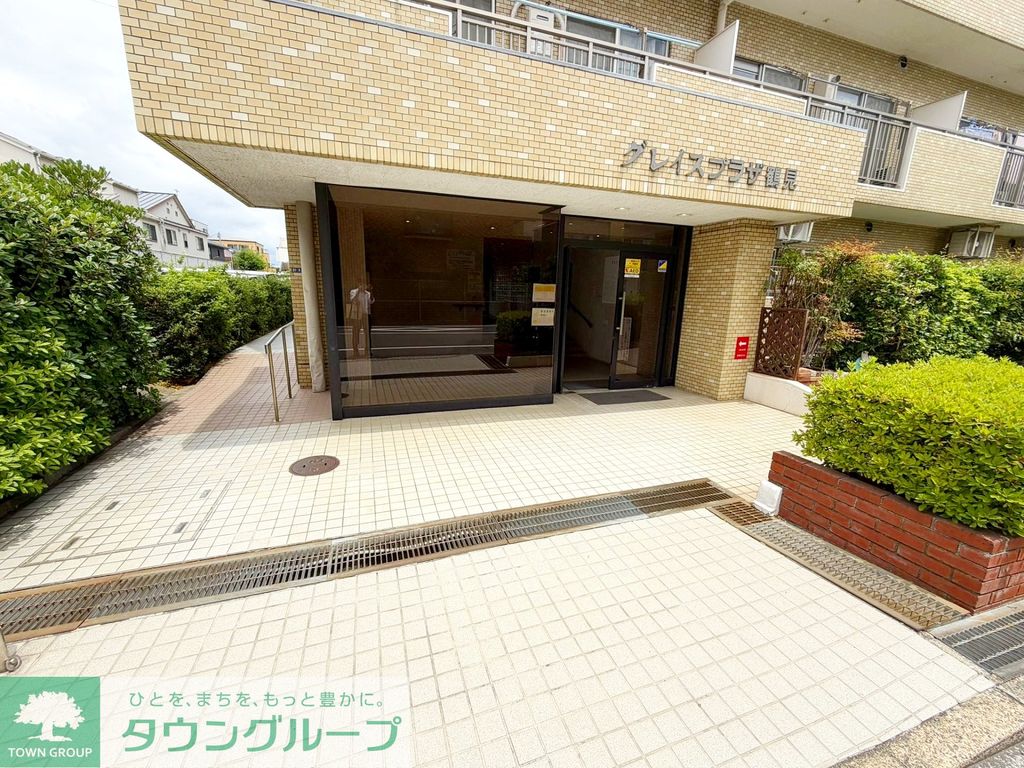 エントランス　エントランス