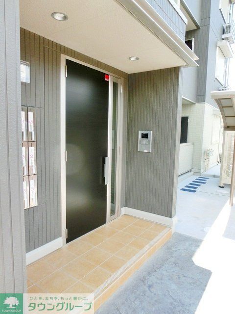 エントランス　お問合せはタウンハウジングまで！※現地待合わせ相談可能