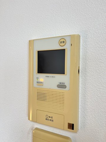 セキュリティ　同物件、別号室の写真です。