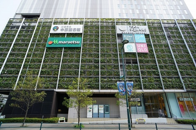 スーパー　マルエツ武蔵小杉駅前店（スーパー）まで272m