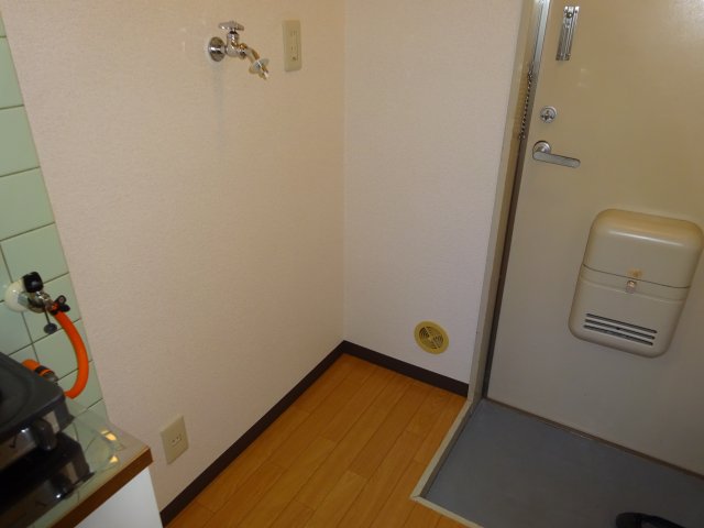 その他設備　洗濯機置場