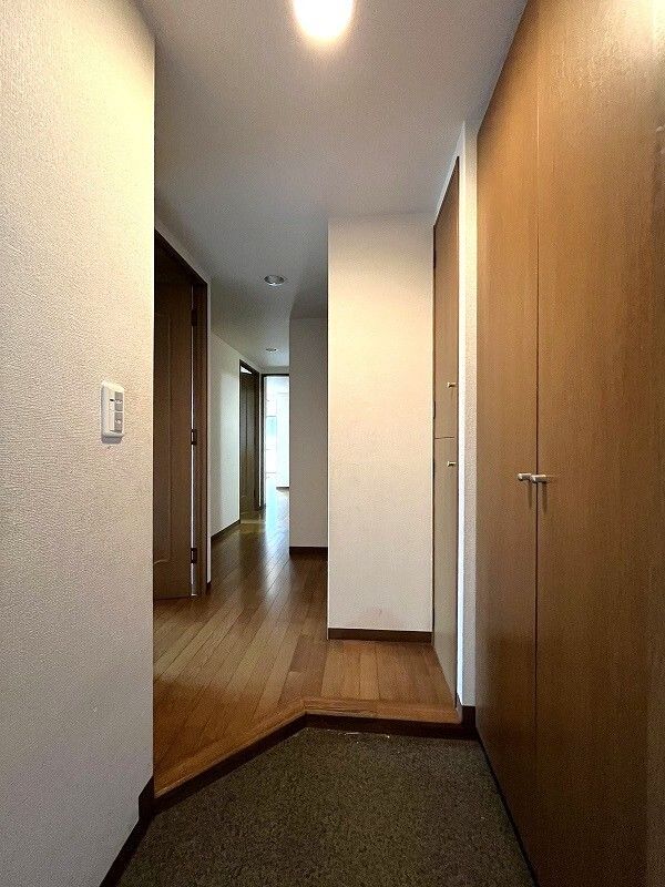 玄関　明るい玄関です