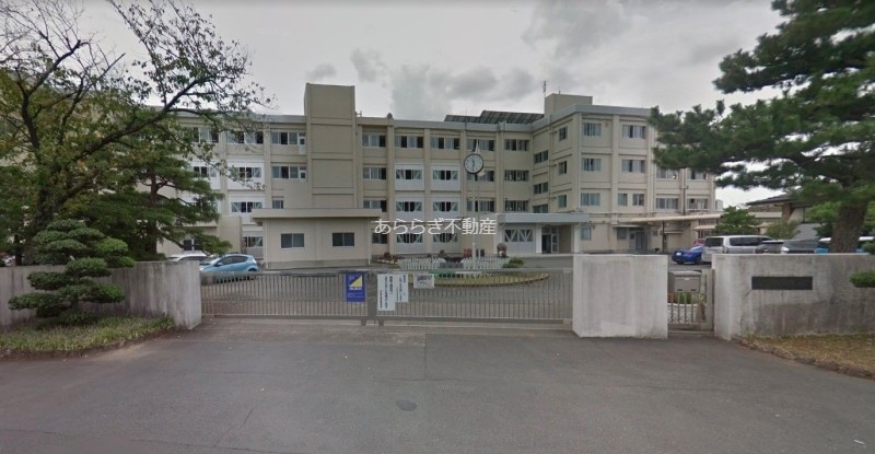 中学校　浜松市立積志中学校（中学校）まで617m