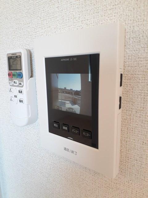 セキュリティ　モニター付きインターホン