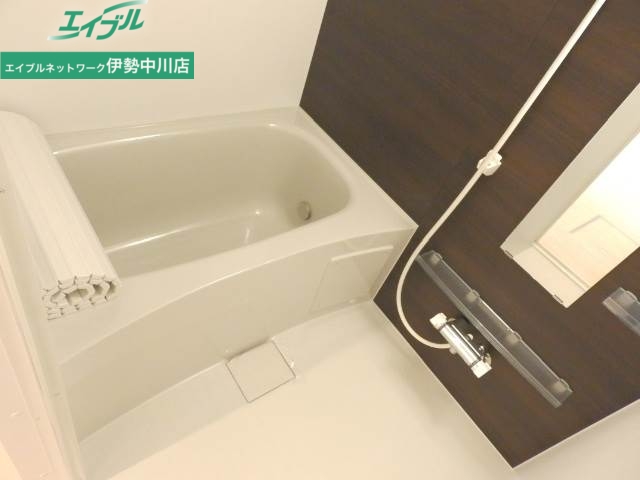 バス・シャワールーム　同反転タイプの画像です