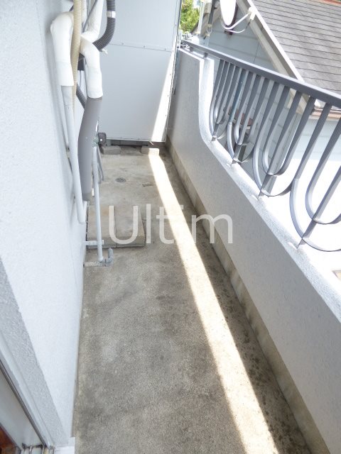 バルコニー　別部屋のお写真です。ご参考までに！