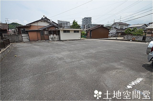 駐車場　徒歩２分。確保してます