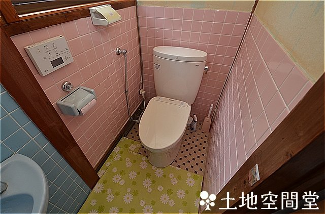 トイレ　以前の募集時の写真になります