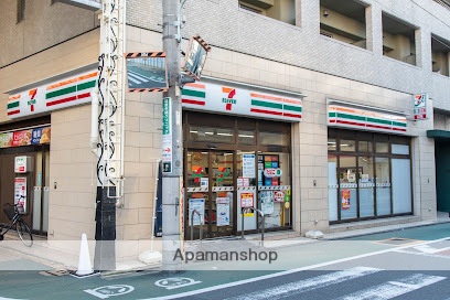 コンビニ　セブン-イレブン 荏原中延駅前店（コンビニ）まで161m
