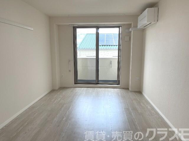 居室・リビング　広々と使えるお部屋です♪