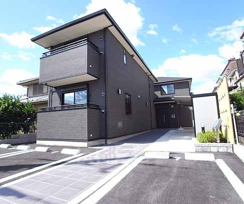 建物外観　オートロック付です。