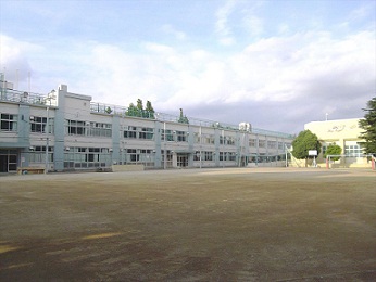 中学校　大宮中学校（中学校）まで1454m