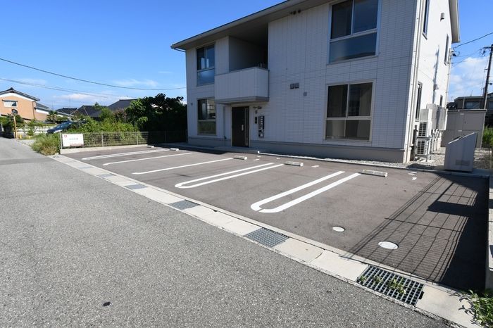 駐車場　駐車場です