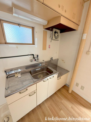 キッチン　写真は別のお部屋です。（現況を優先してください）