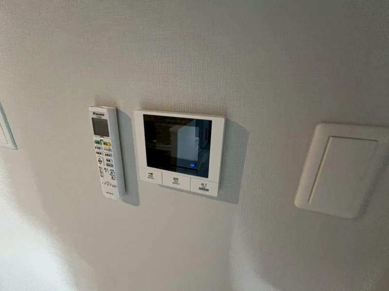 セキュリティ　ＴＶモニター付インターホンです。来客者の顔が見えるので安心！