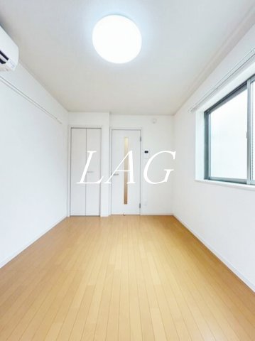 居室・リビング　洋室のお部屋です。