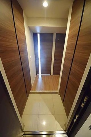 玄関　別部屋参照