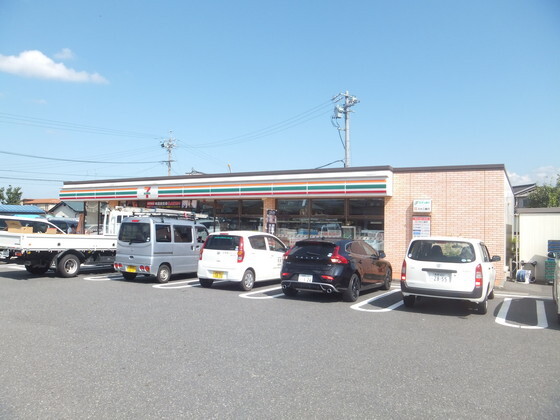 コンビニ　セブンイレブン長野木工団地入口店（コンビニ）まで703m