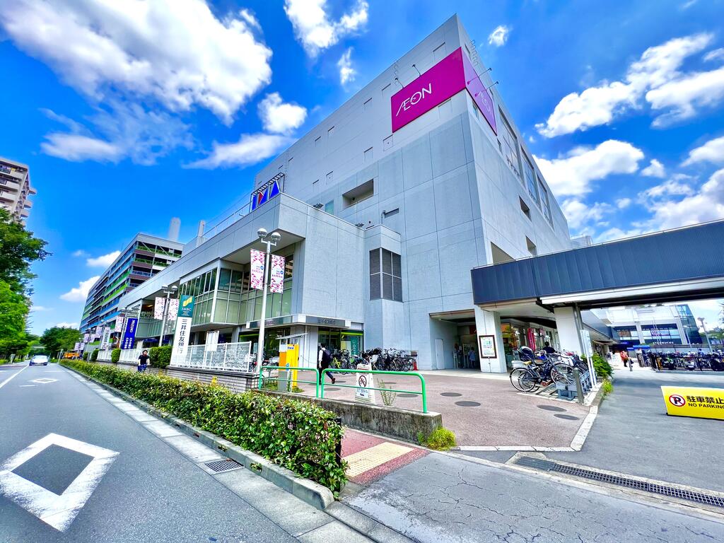 ショッピングセンター　イオン（ショッピングセンター）まで800m