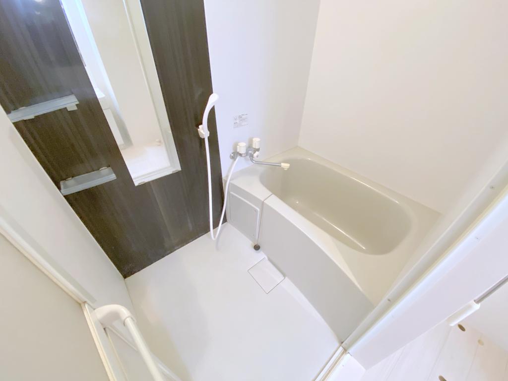 バス・シャワールーム　バスルームです☆