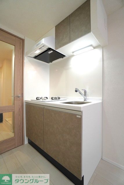 キッチン　※写真は同タイプ住戸です。