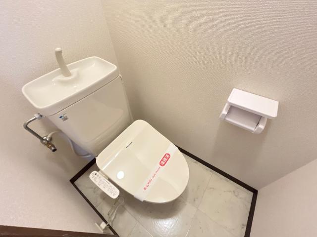 トイレ　シャワー付トイレ