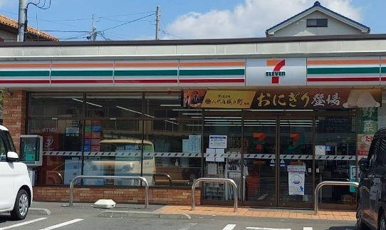 コンビニ　セブンイレブン　大上3丁目店（コンビニ）まで980m