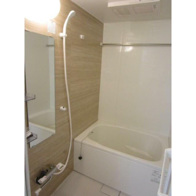 バス・シャワールーム　※別部屋参考写真