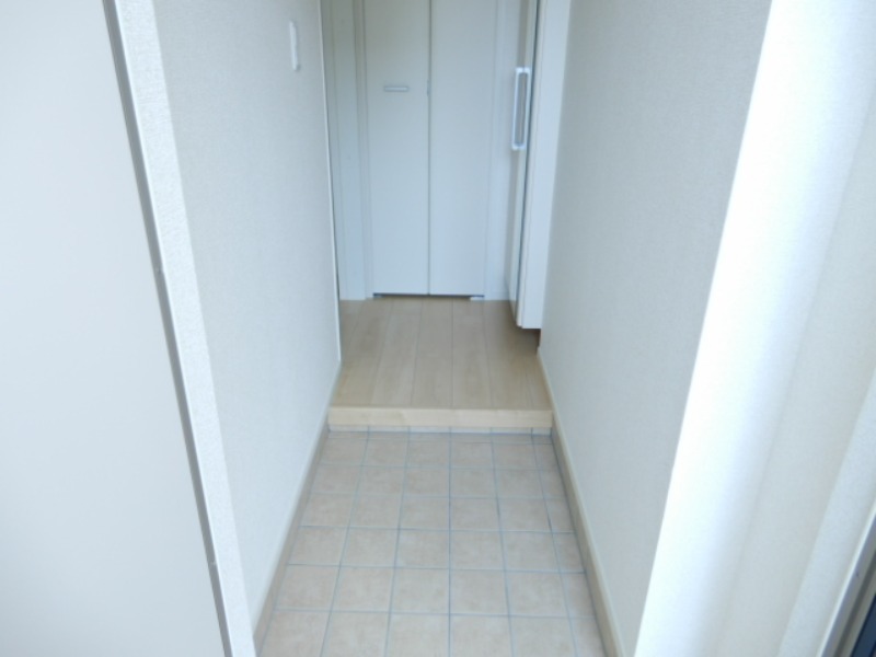 玄関　図面と現状に相違がある場合には現状を優先