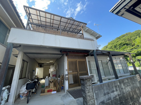 ＪＲ山陽本線 宮内串戸駅 徒歩24分 2階建 築54年の外観写真