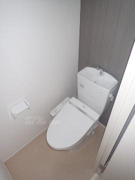 メゾン・ド・キャトルIIIのトイレ写真