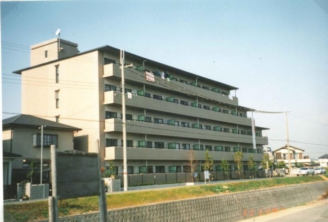 建物外観　ライフアップハイツ