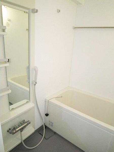 バス・シャワールーム　バス※別部屋参考写真
